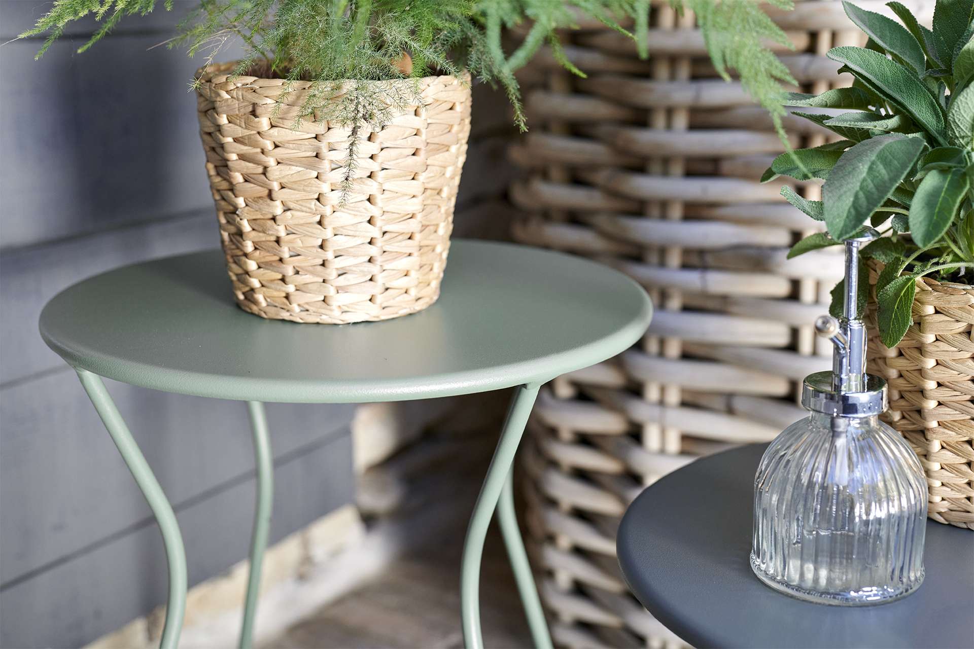 Cocotte Outdoor Hocker / Beistelltisch Zederngrün