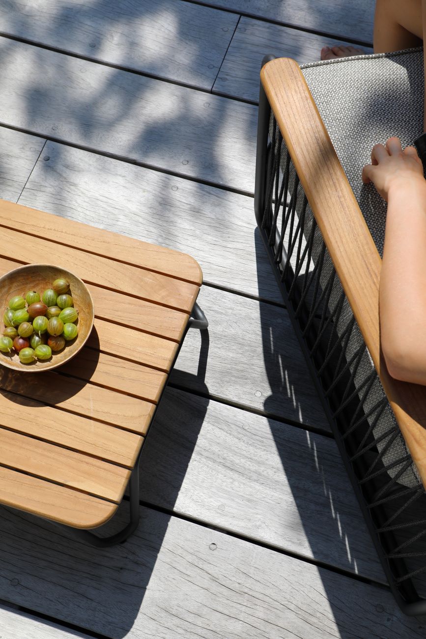 RIVA rechteckiger Beistelltisch mit Teakplatte Outdoor RIVA rechteckiger Beistelltisch mit Teakplatte Outdoor