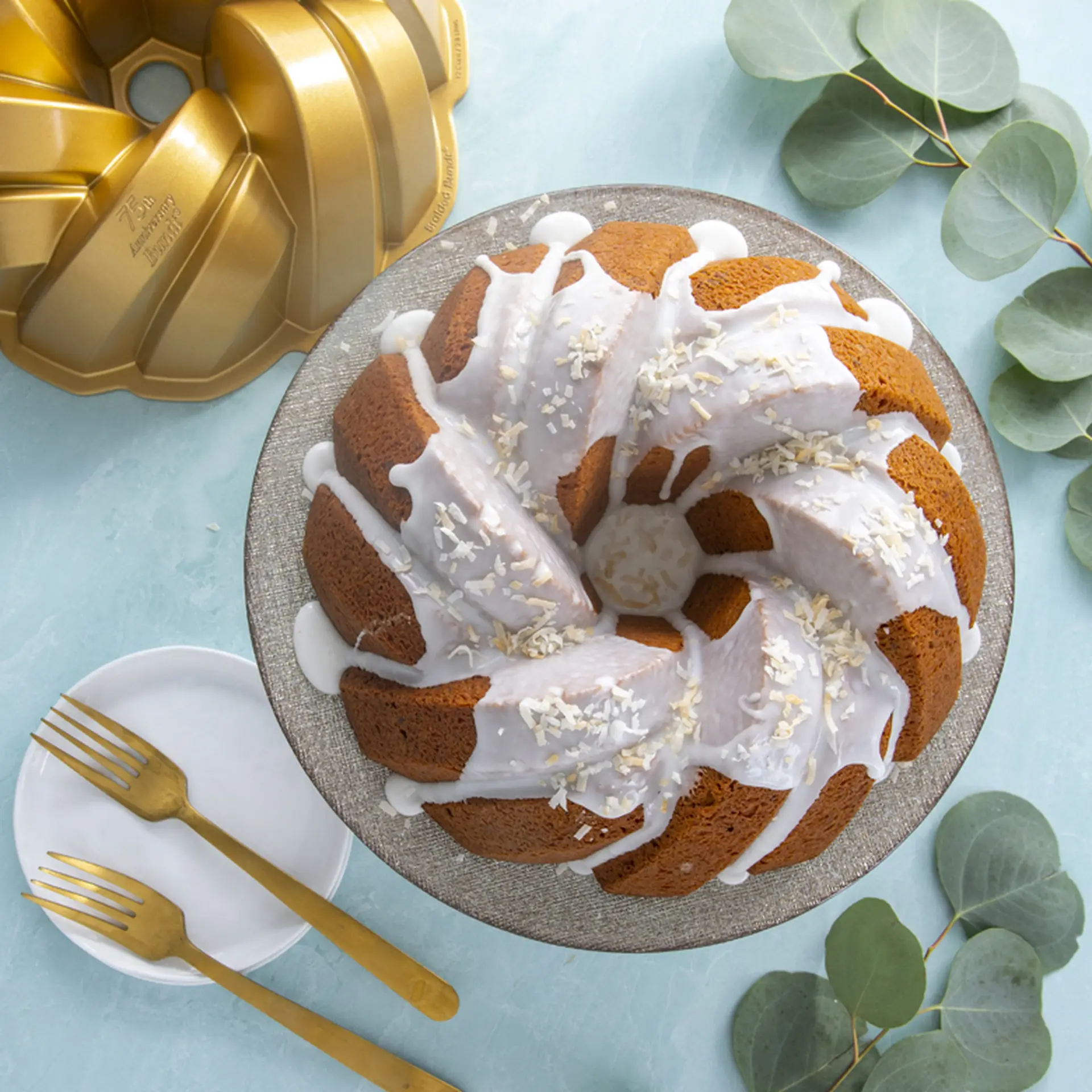 Kuchenform 75th Anniversary Braided Bundt Pan