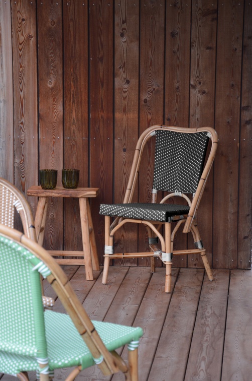 RUE Stuhl – Geflochtener Bistrolook aus Rattan