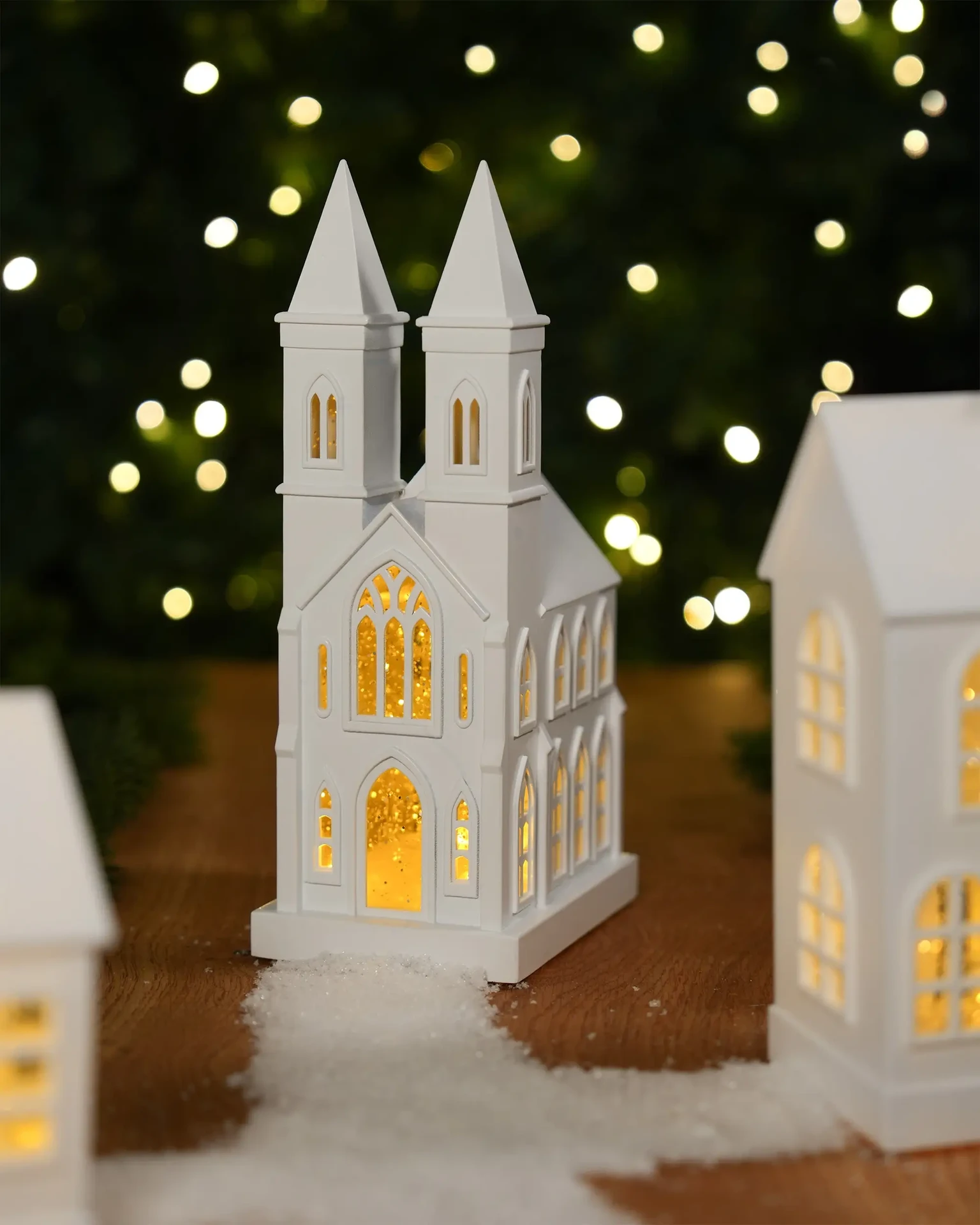 GLAMOR CHURCH beleuchtete LED-Kirche Weiß
