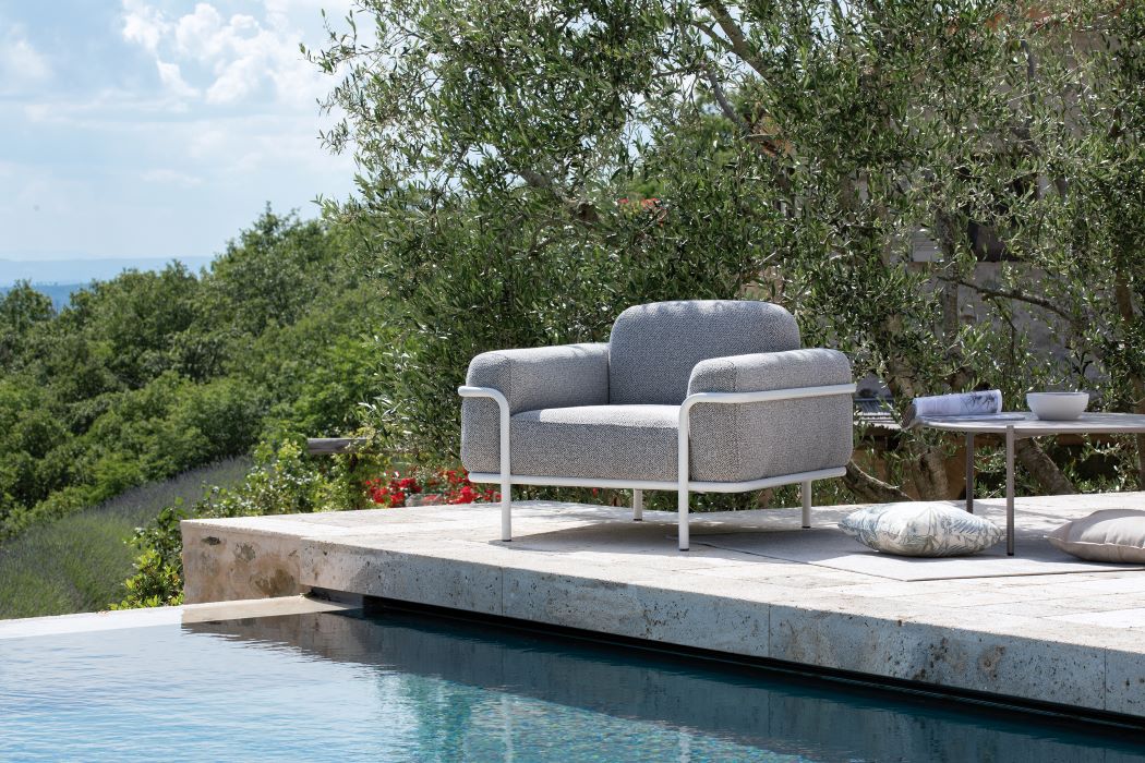 Hug bequemer Outdoorsessel - Lounge-Möbel Hug bequemer Outdoorsessel - Lounge-Möbel Cream, Matt Weiß