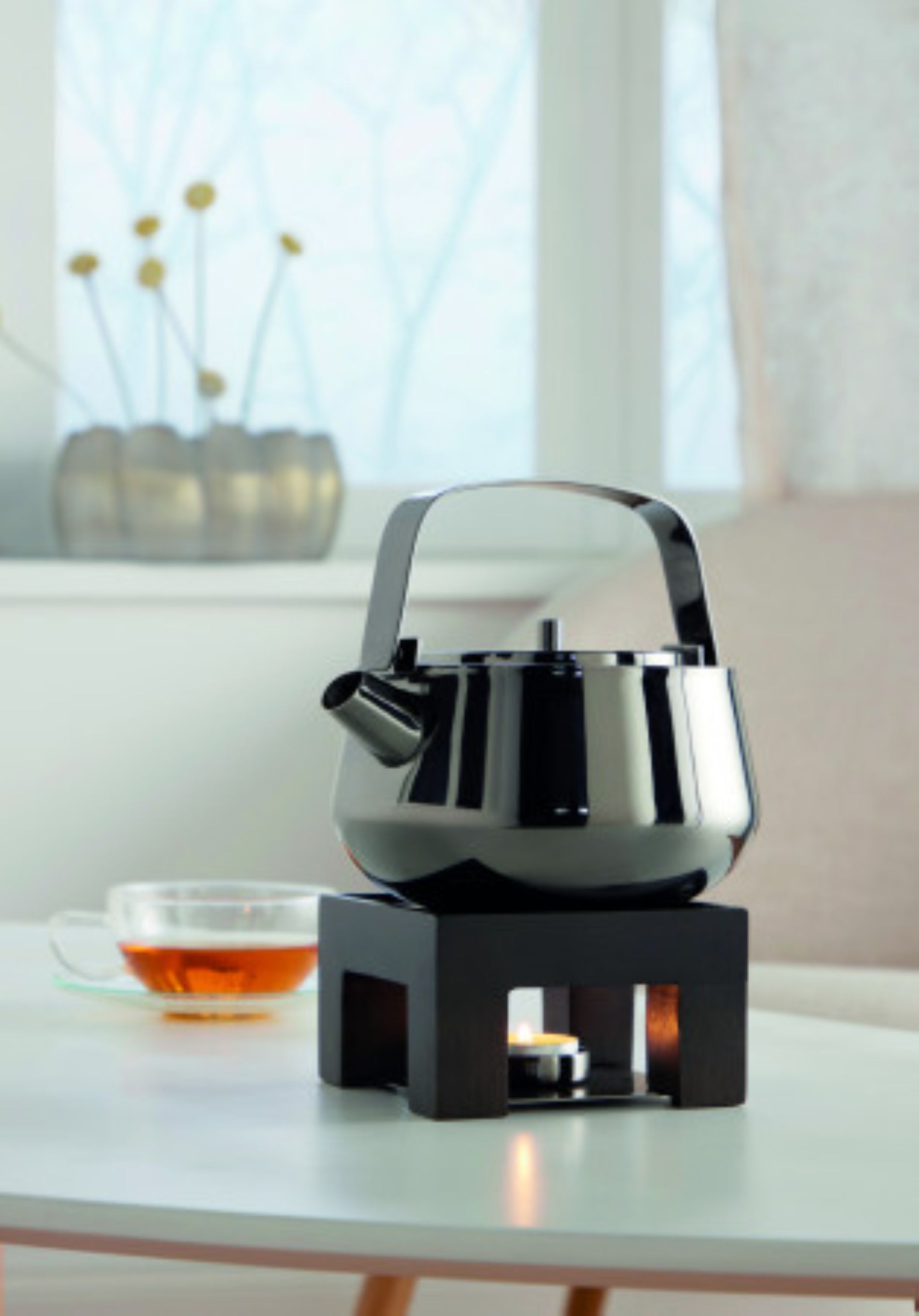 YOKO bauchige Teekanne mit Stövchen YOKO bauchige Teekanne mit Stövchen